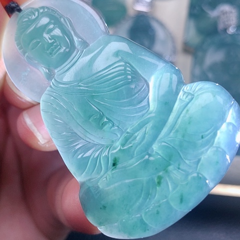 【闪购商品】翡翠颈饰未镶嵌天然翡翠