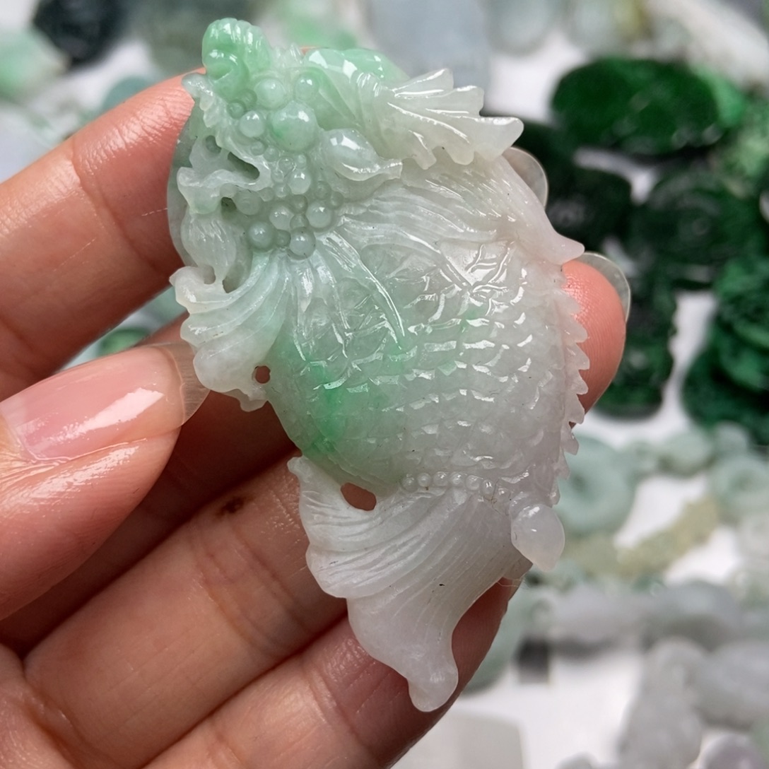 定制翡翠未镶嵌翡翠
