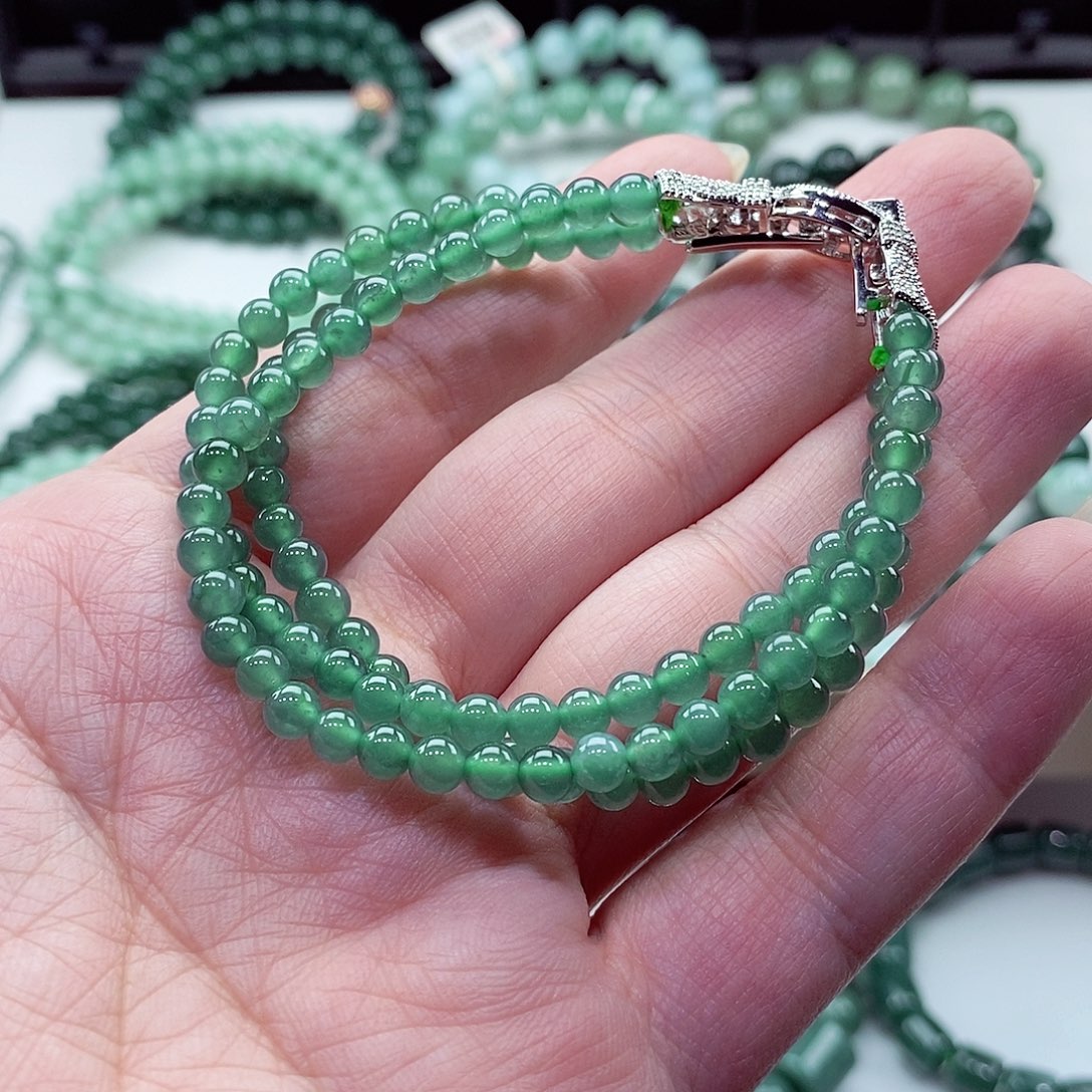 毛衣链未镶嵌翡翠