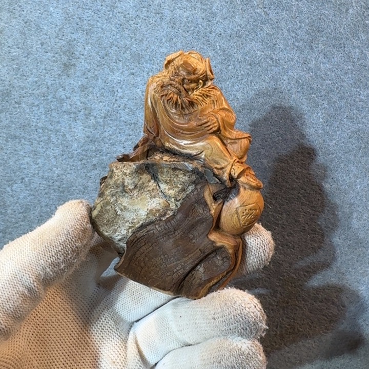 崖柏摆件手把件等