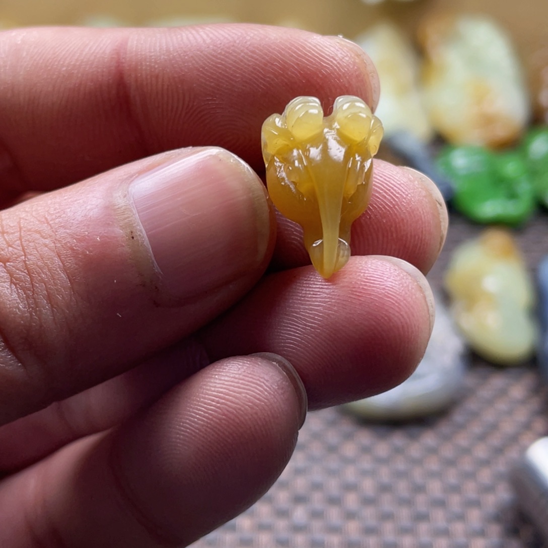 和田玉挂件未镶嵌