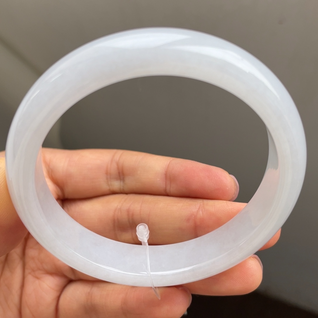 翡翠未镶嵌手镯翡翠手镯57白月光有棉筋