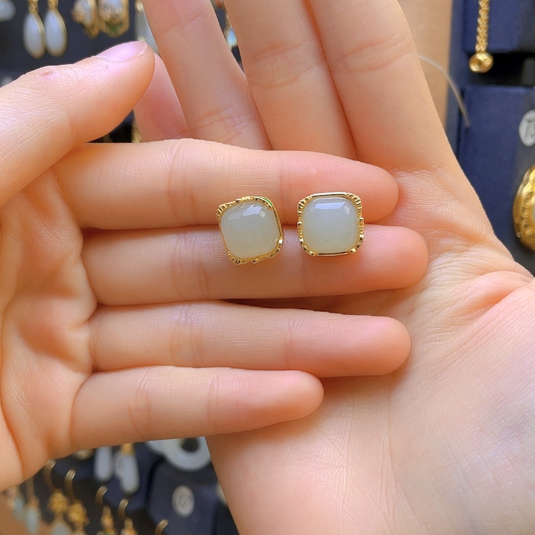 和田玉耳饰银S925镀金镶嵌