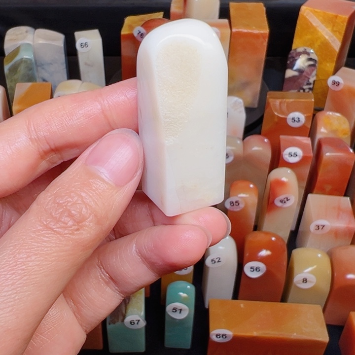 老挝石老挝精品素章