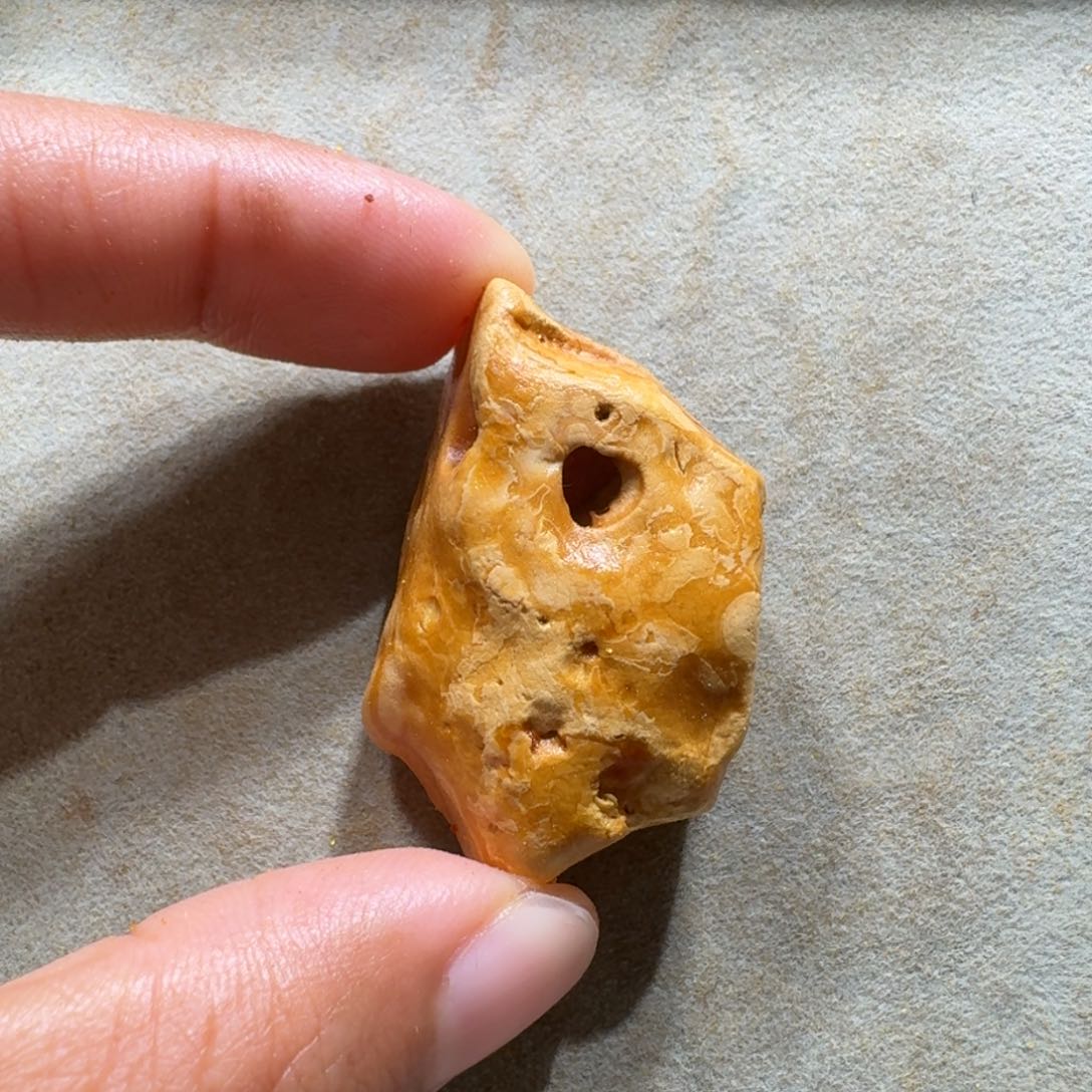 定制琥珀未镶嵌定制