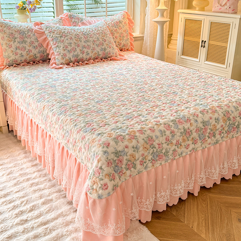 冬季加厚牛奶绒床盖单件蕾丝花边珊瑚绒夹棉床单双面绒保暖三件套