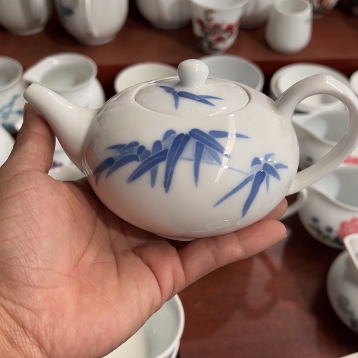 瓷醴陵釉下手绘200毫升壶