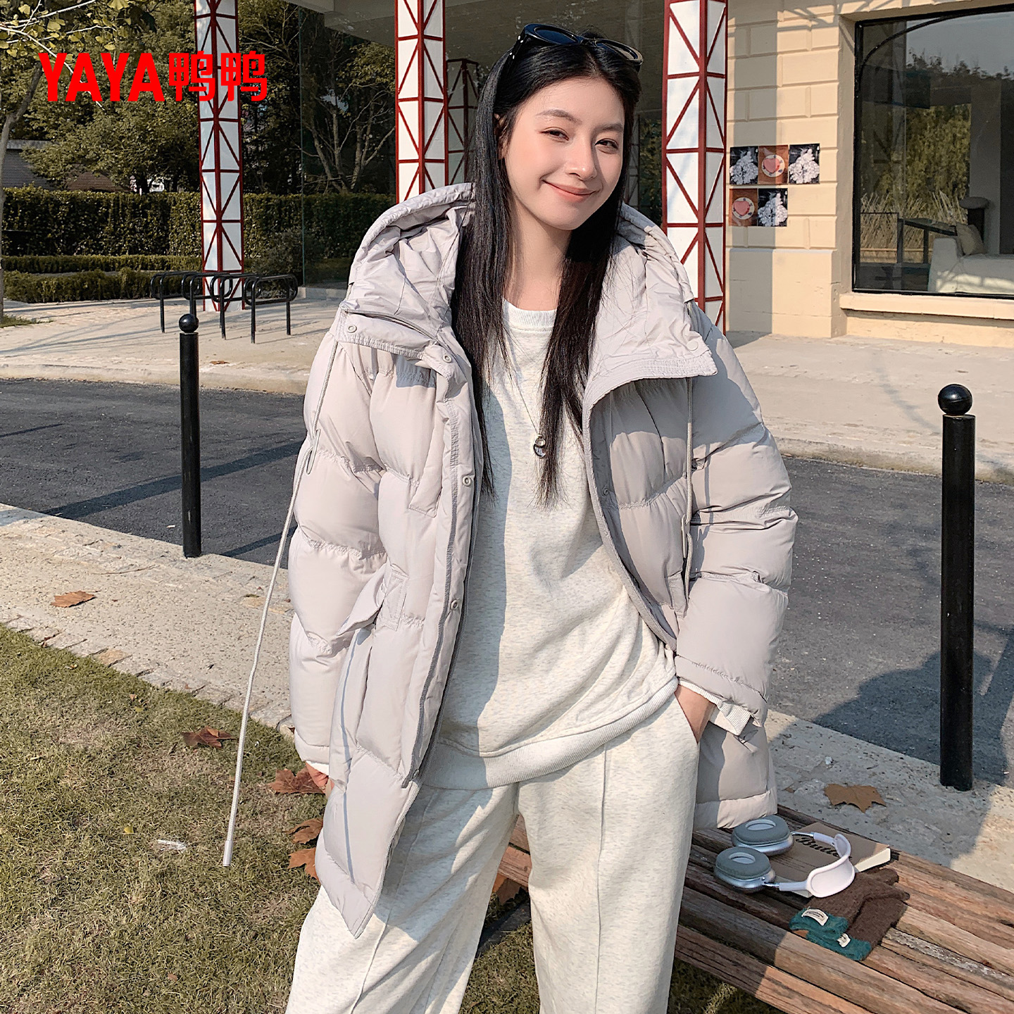 YAYA/鸭鸭羽绒服女中长款高级感时尚加厚保暖连帽外套YE5B605042N