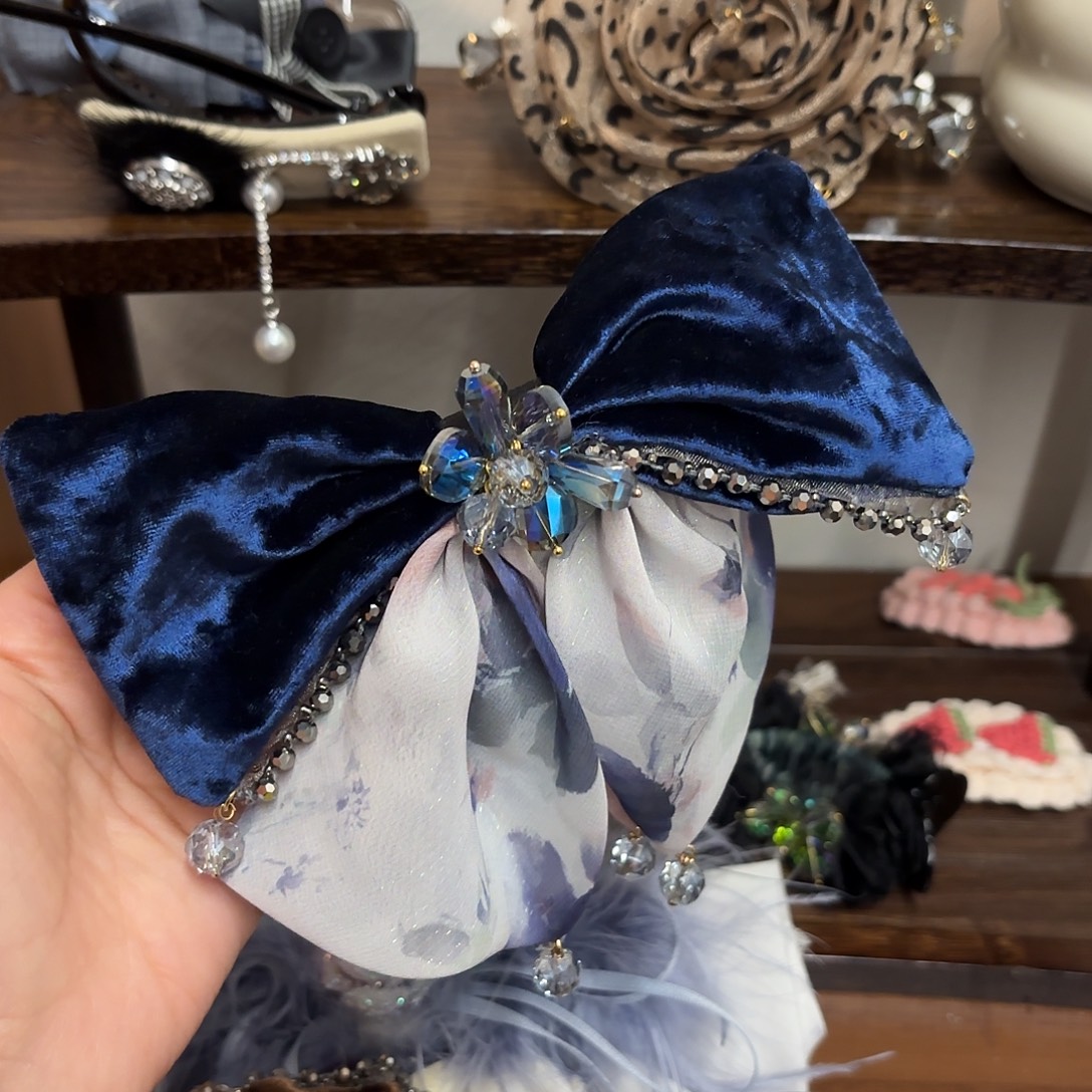 皮质铁合金弹夹夹