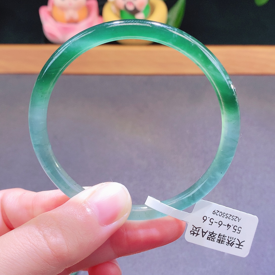 翡翠未镶嵌手镯天然翡翠