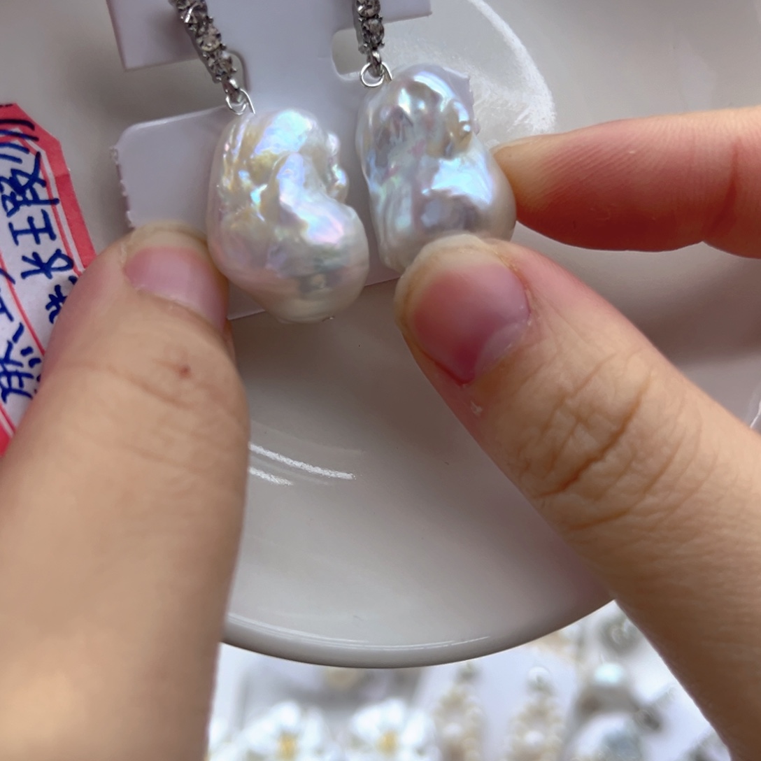 未镶嵌淡水珍珠颈饰