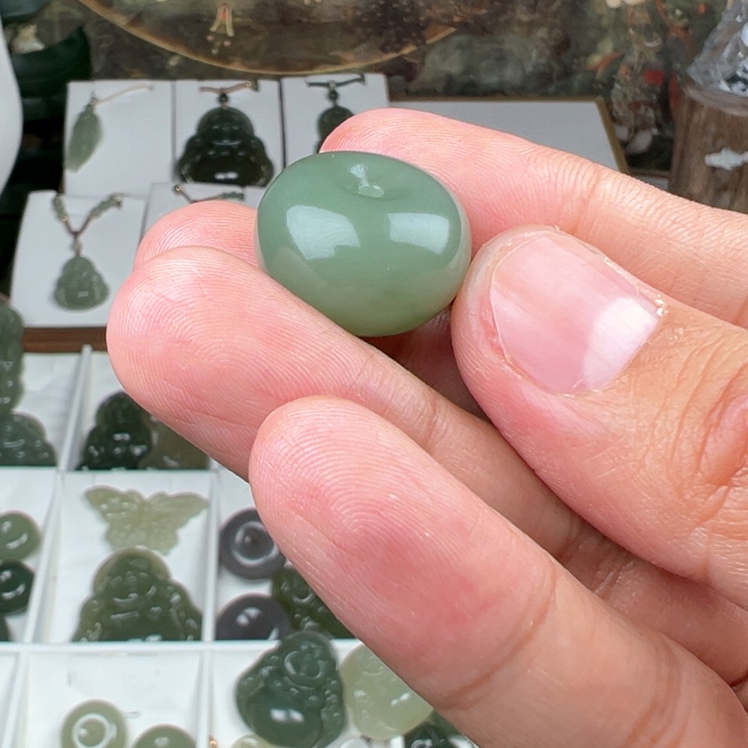 和田玉吊坠(不含链)未镶嵌20mm扣子