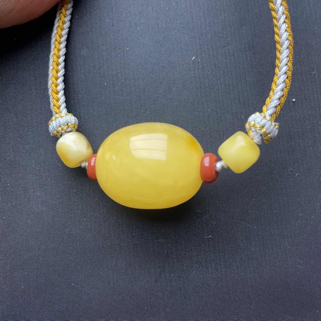 蜜蜡颈饰未镶嵌蜜蜡吊坠