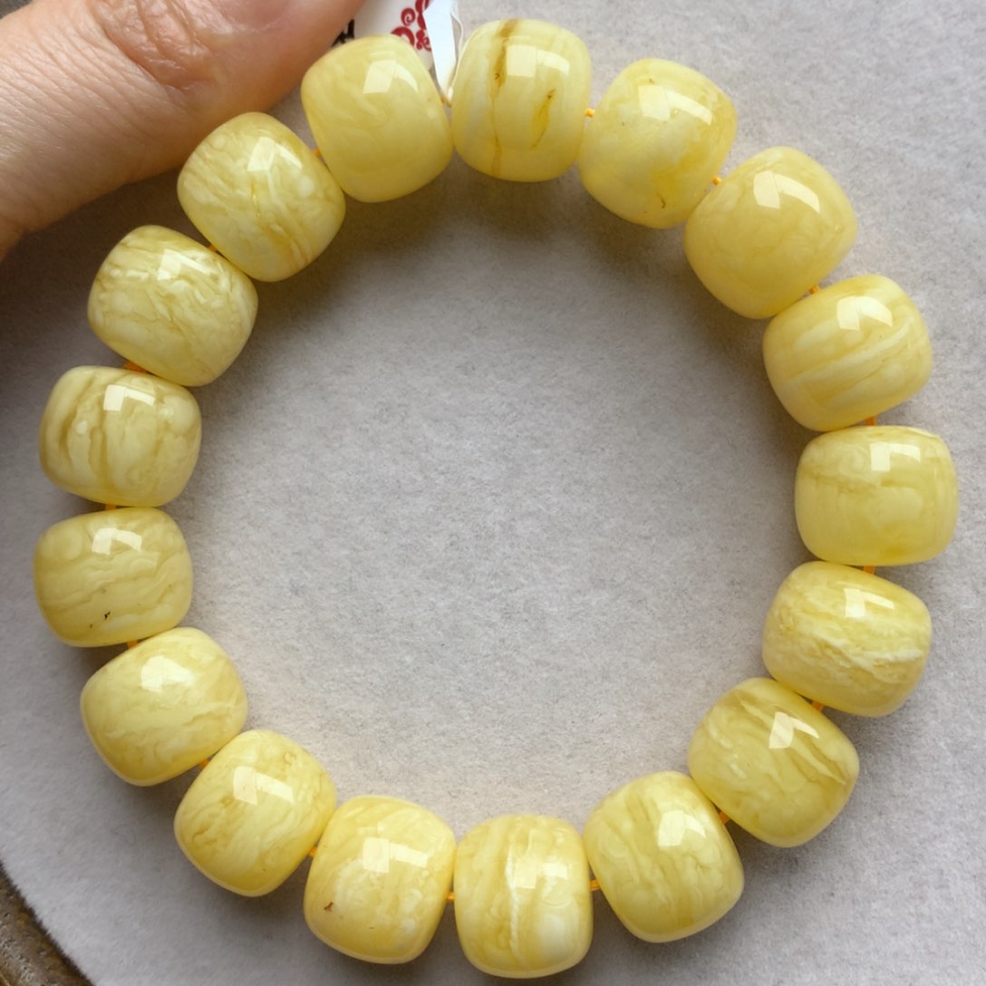 蜜蜡珠宝奇石未镶嵌30