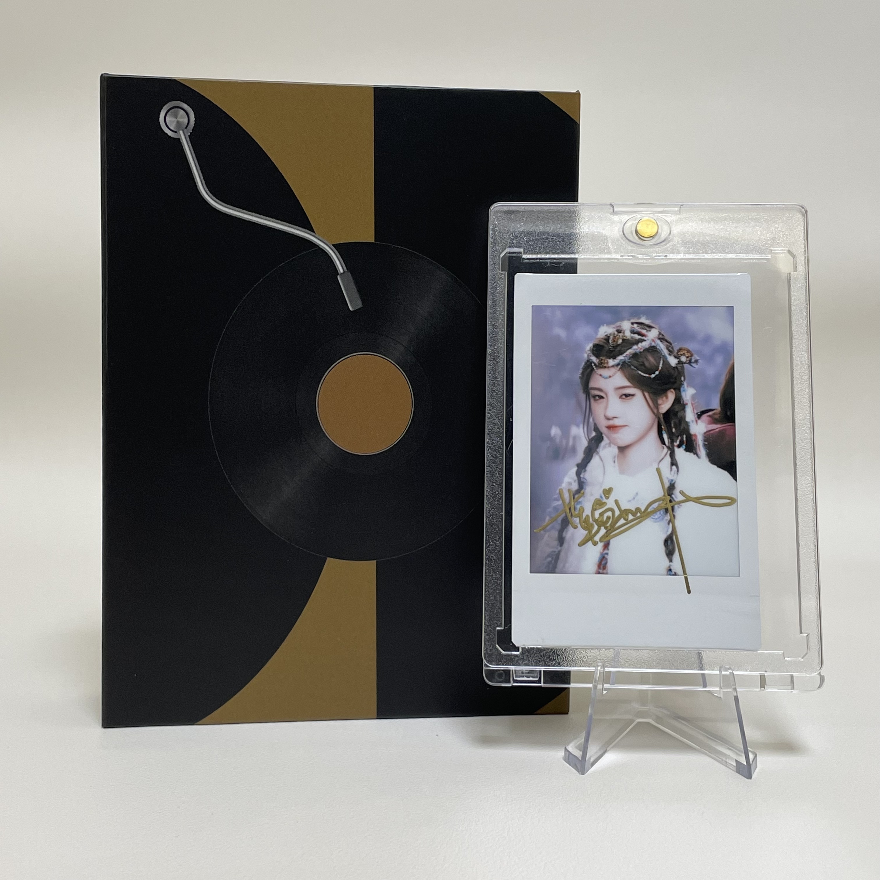 G9510 鞠婧祎  白边 正品签名3寸拍立得照片