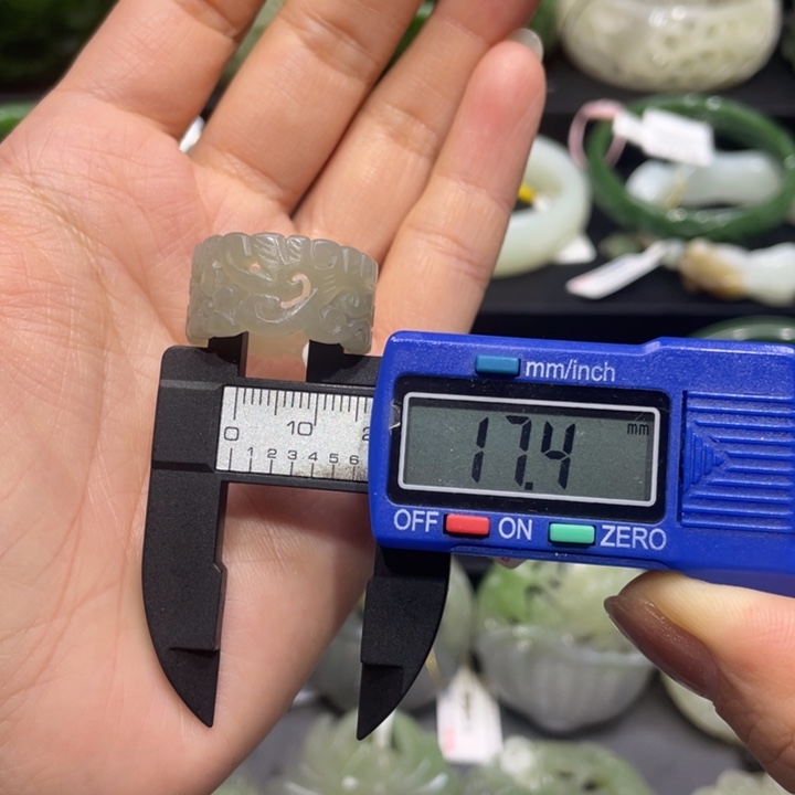 和田玉戒指未镶嵌