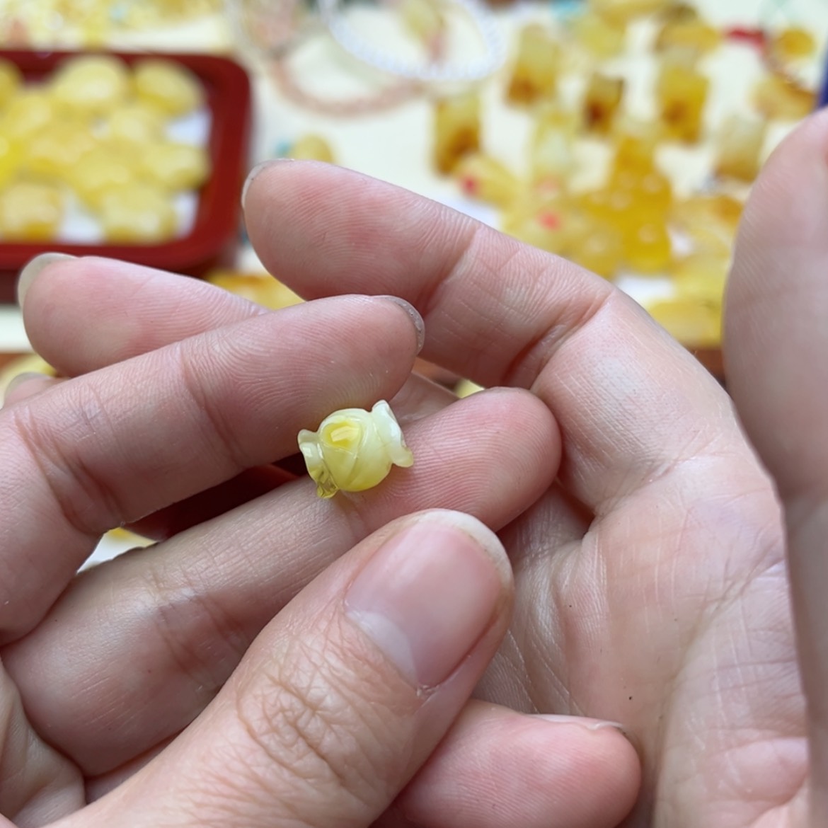 【闪购商品】蜜蜡裸石未镶嵌配饰