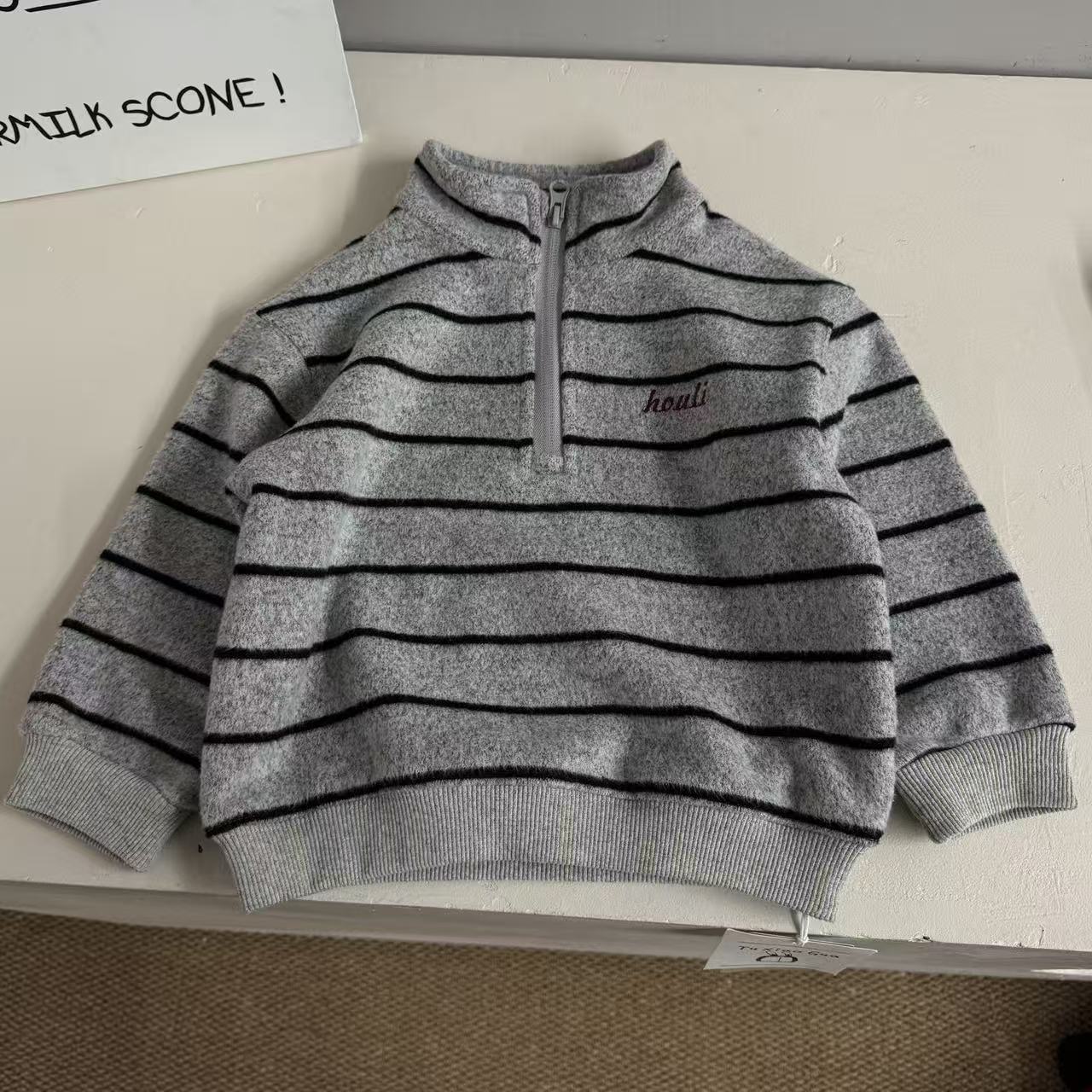 2025年冬季儿童新款休闲百搭宽松时尚31118条纹卫衣