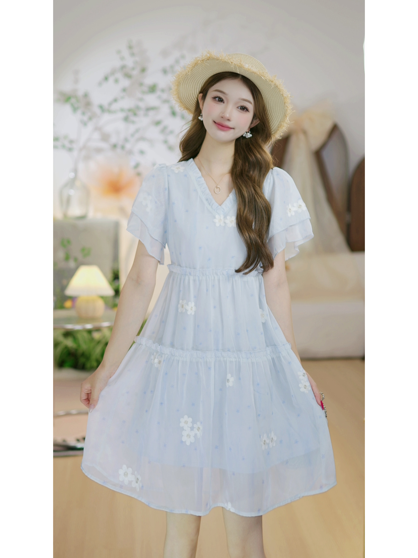 【梦屿X】清新百搭V领遮肉显瘦连衣裙韩版宽松减龄显瘦简约中长裙