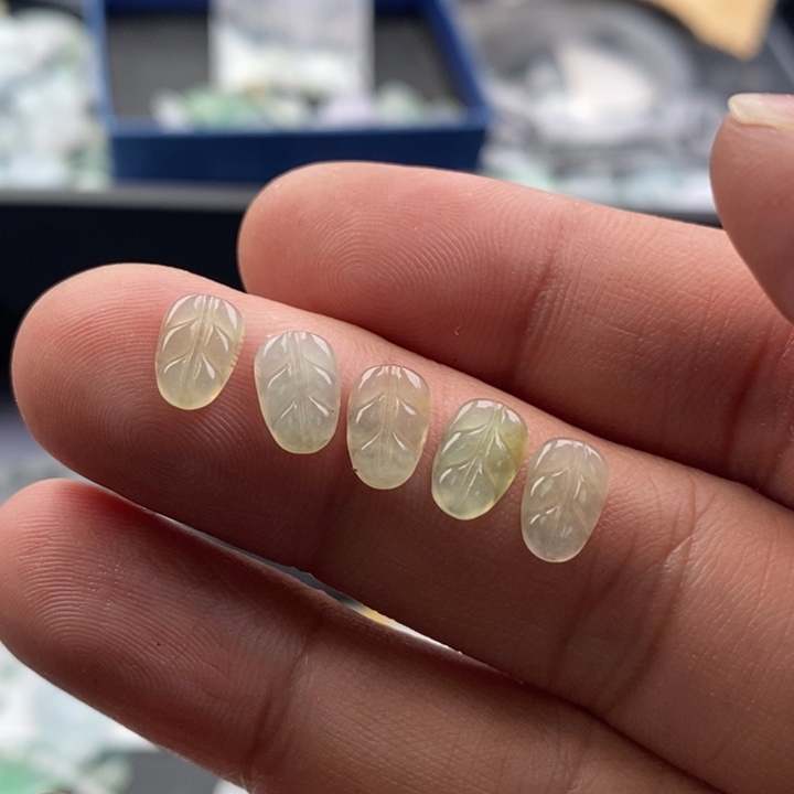 心***念翡翠未镶嵌吊坠(不含链)