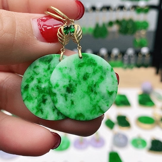 翡翠耳饰18K金镶嵌耳饰