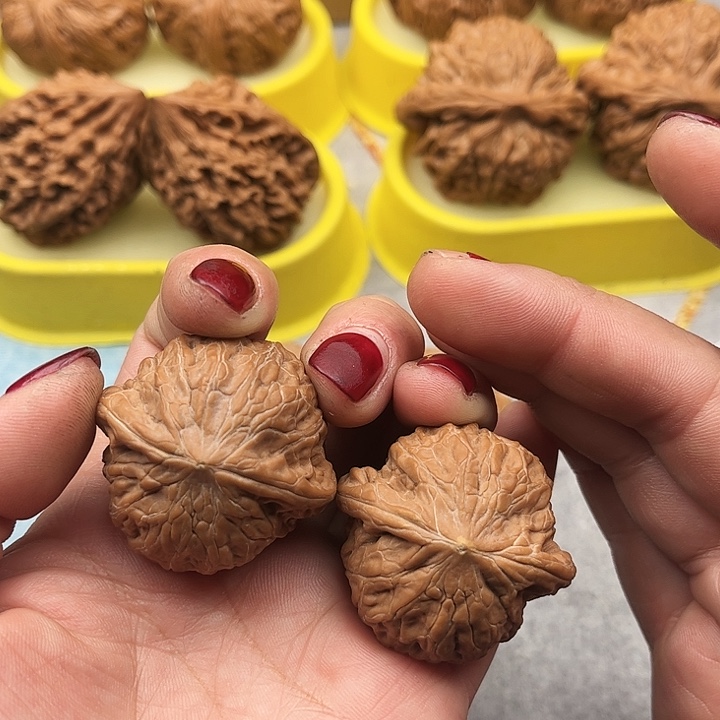 文玩核桃把件铁锤39有黄