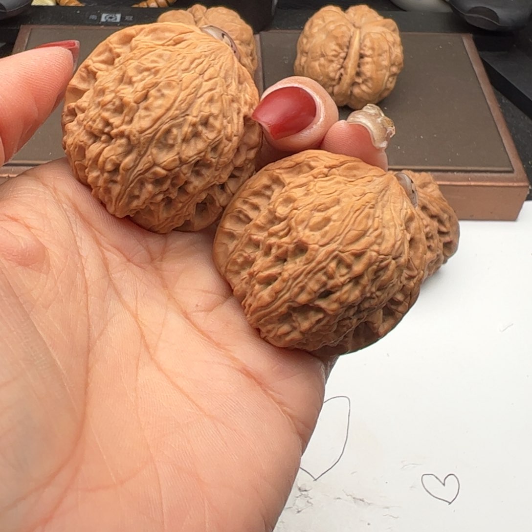 文玩核桃吊坠滢泥鳅40