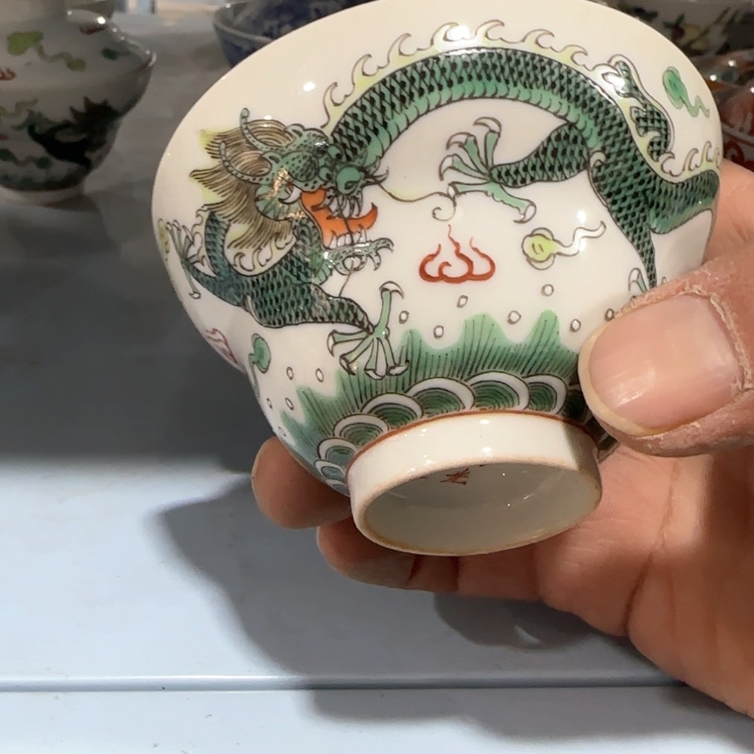 瓷片瓷器的造型艺术是现代生活