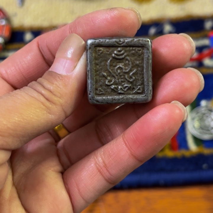 铜星月菩提吊坠项链