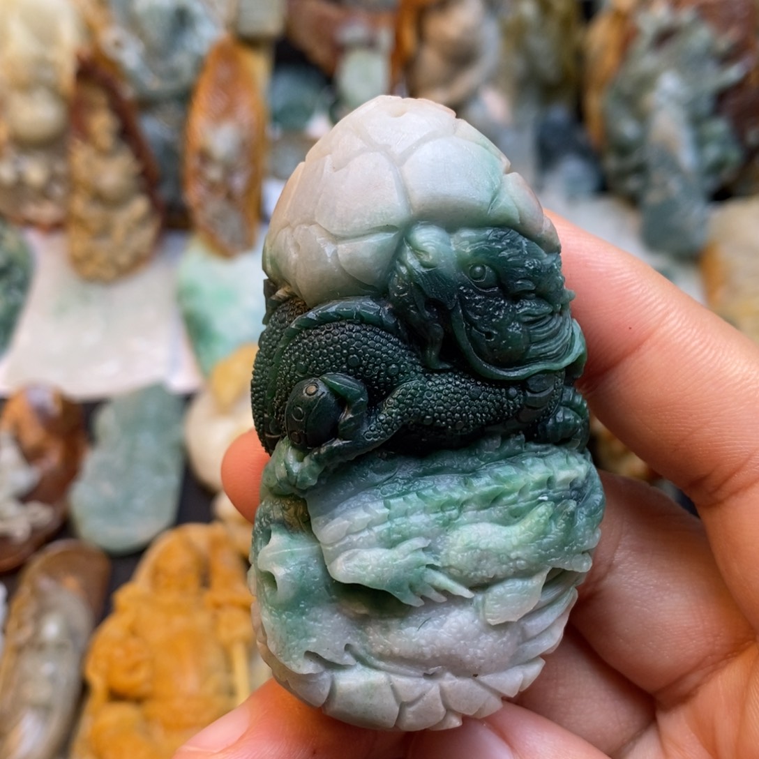 定制翡翠未镶嵌特色70