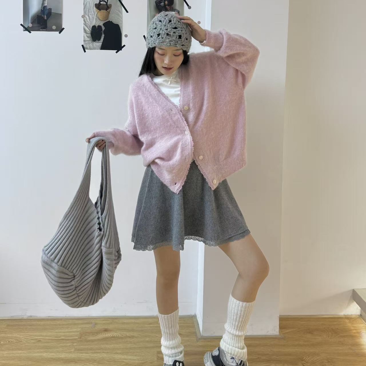 VK 设计师款羊驼毛粉红开衫