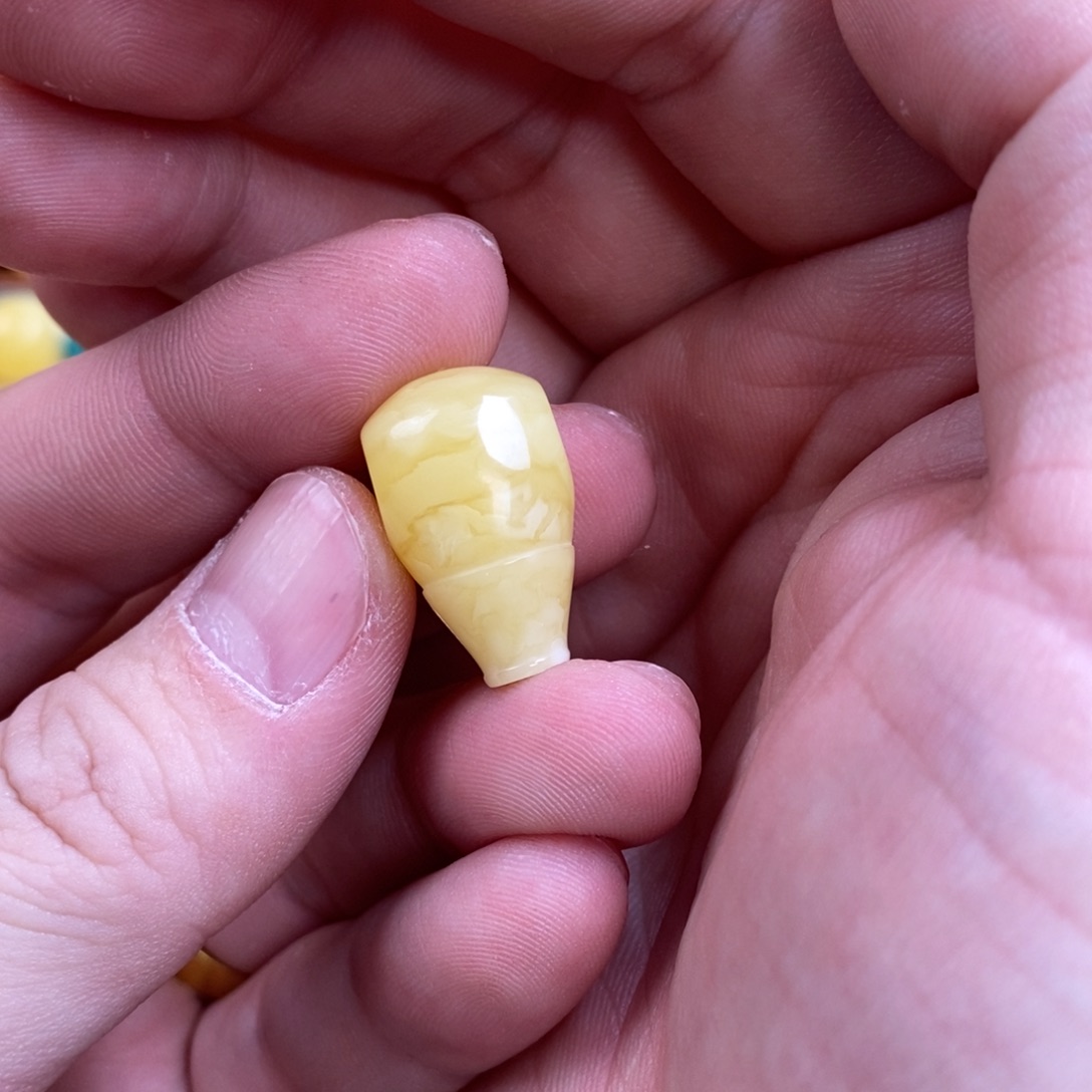 蜜蜡裸石未镶嵌暑***年配饰