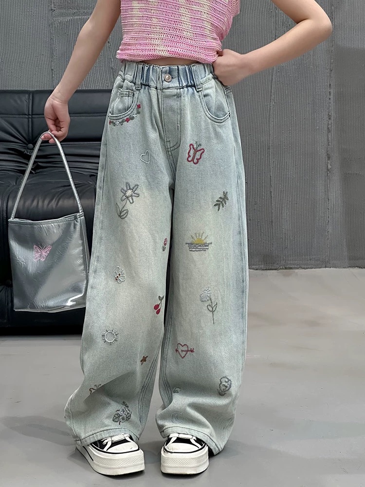 孤品默认为假 介意勿拍 中大童牛仔裤