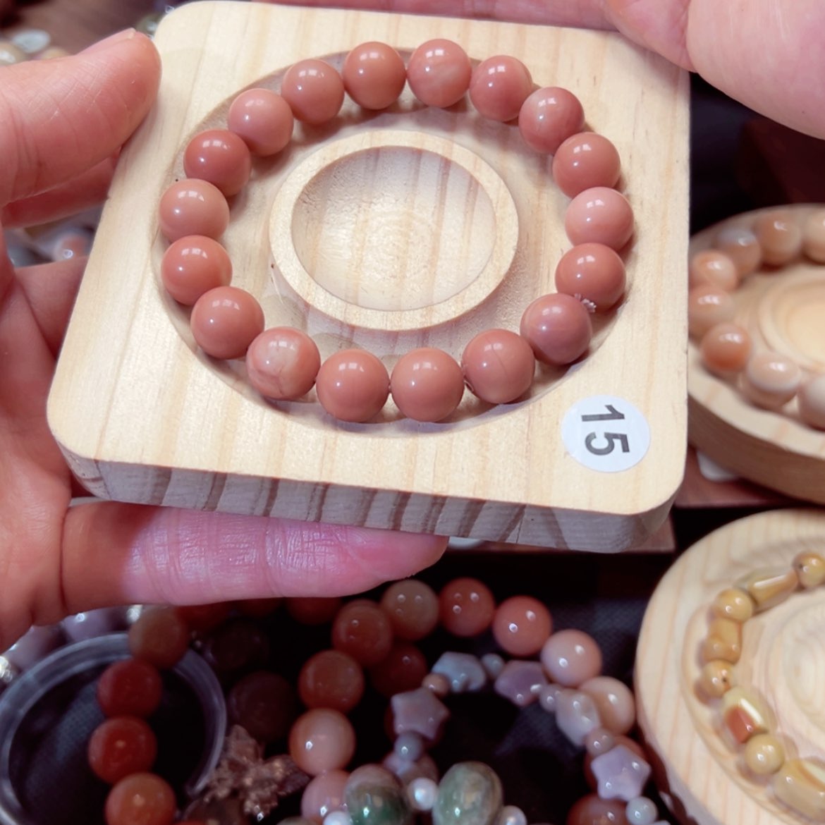 【闪购商品】石英质玉手链未镶嵌月**稀31