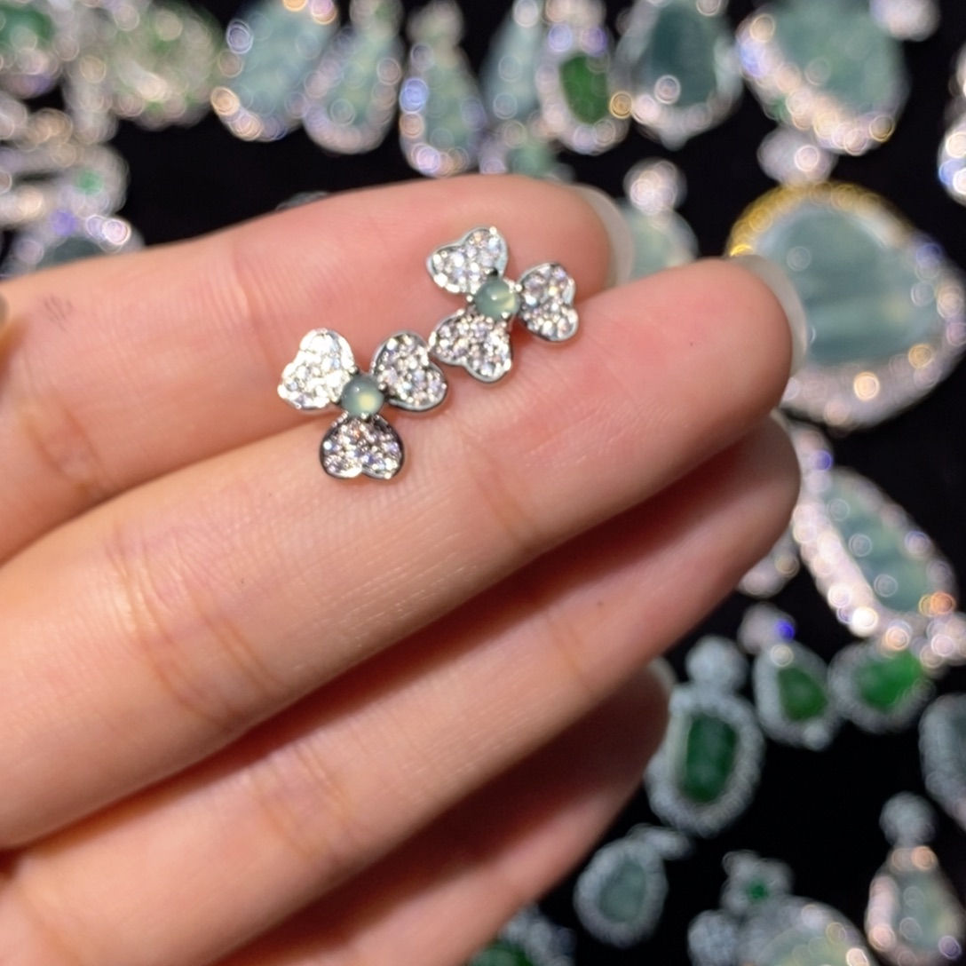 翡翠未镶嵌颈饰天然