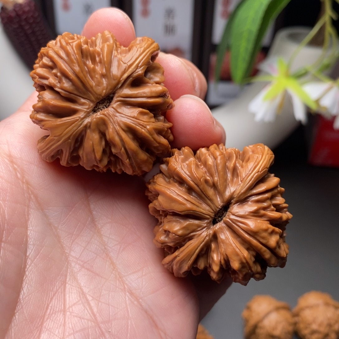 文玩核桃把件四座楼43