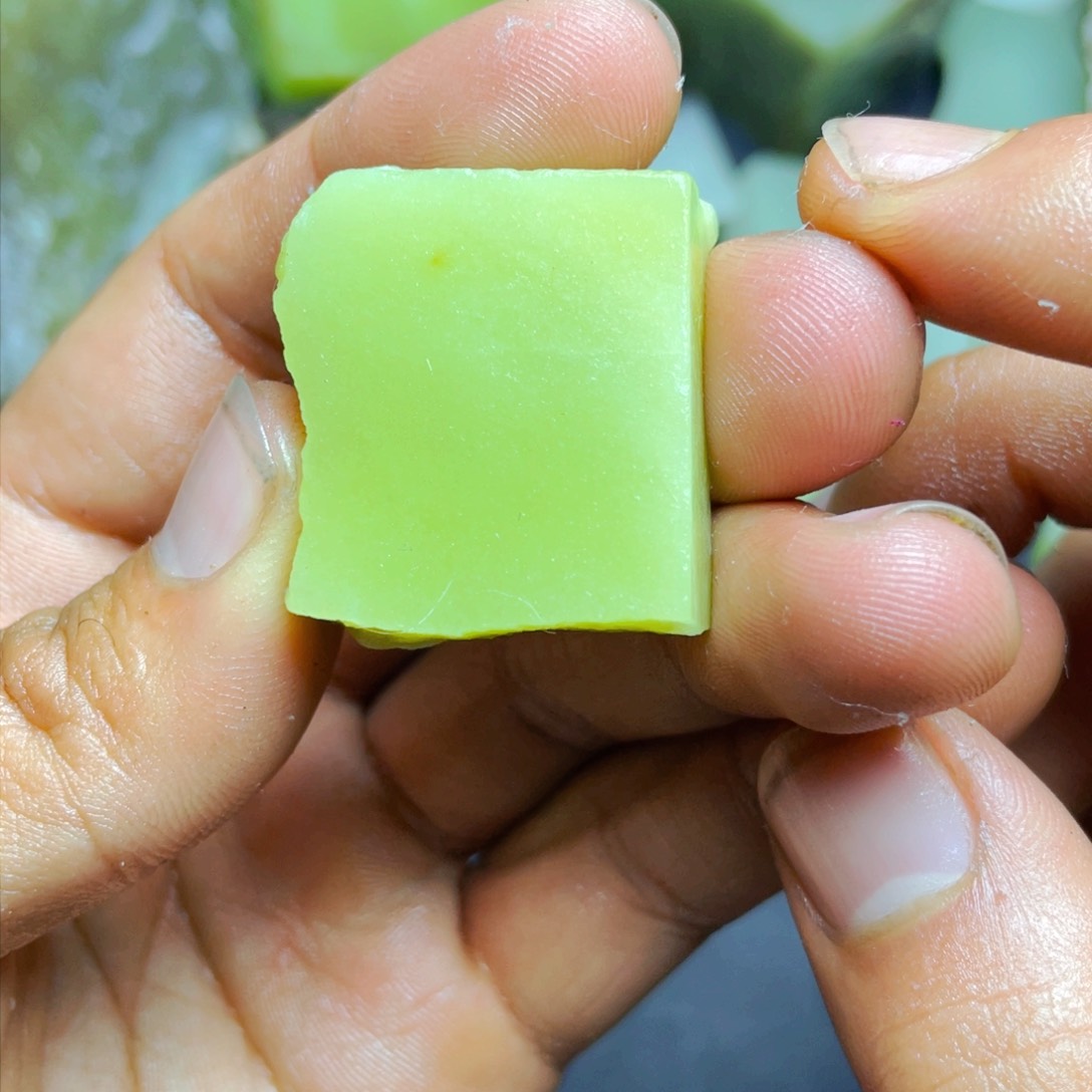 和田玉珠宝半成品未镶嵌