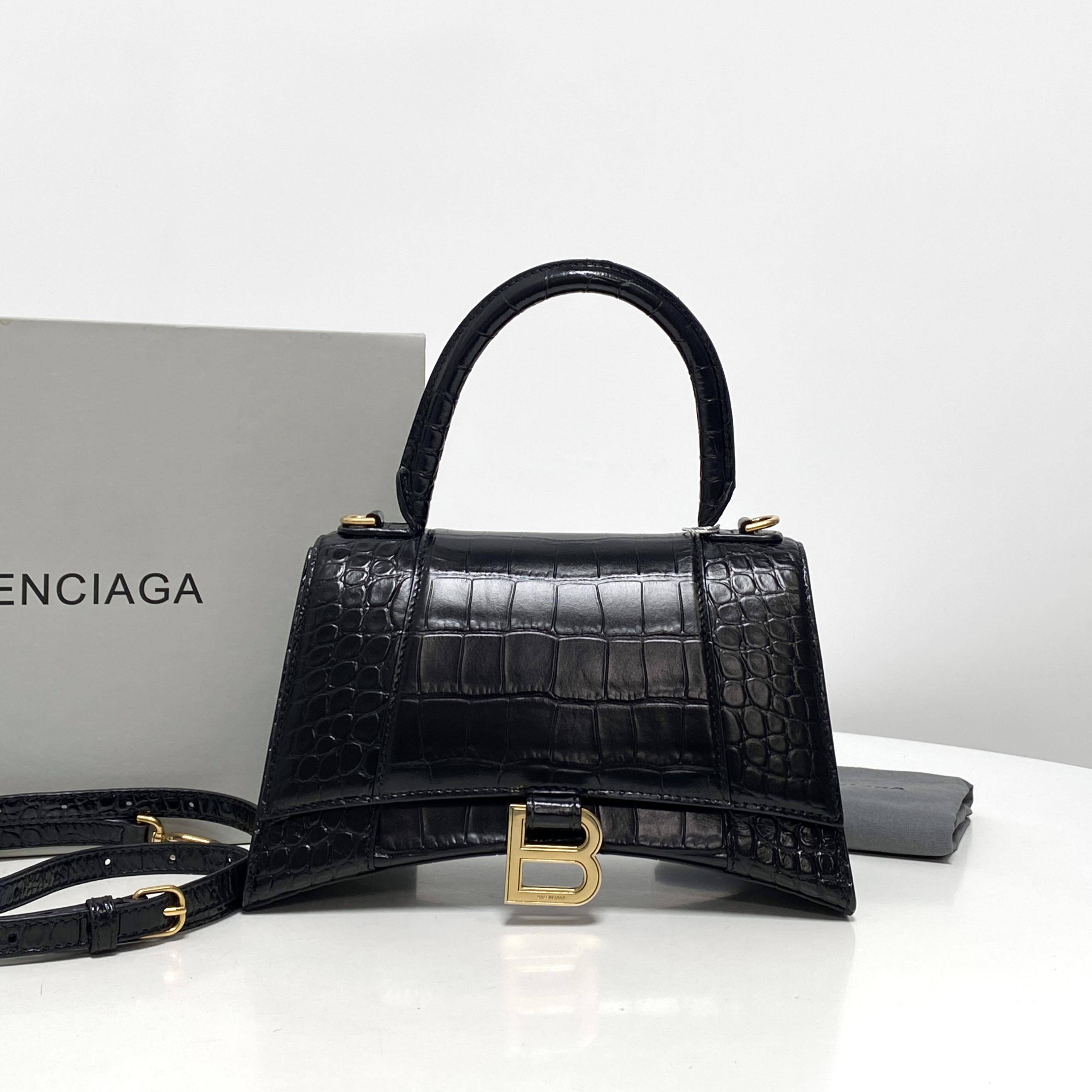 胖虎熙少/巴黎世家/95新/公价0/箱包/两用包/312412240102