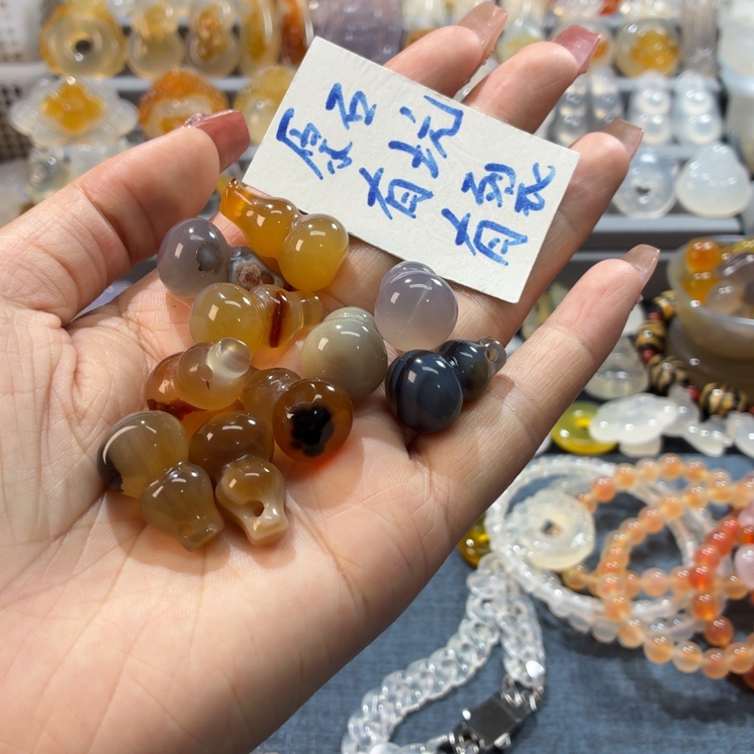 玛瑙/玉髓未镶嵌吊坠(不含链)