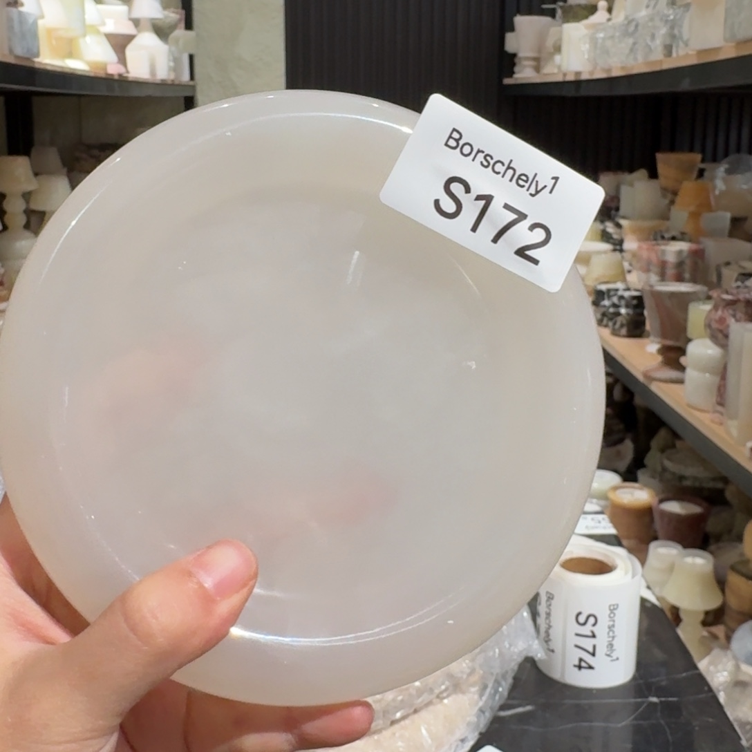 S172。             