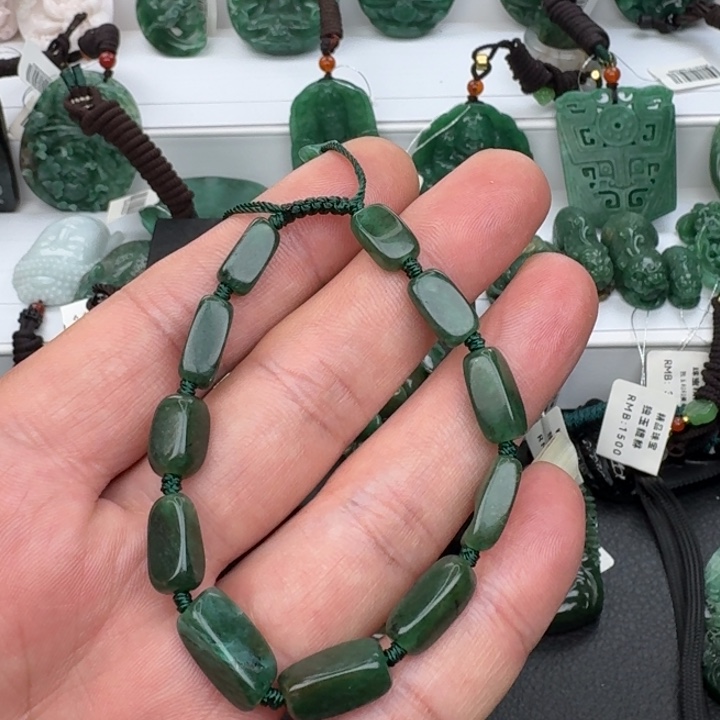 独山玉手链未镶嵌