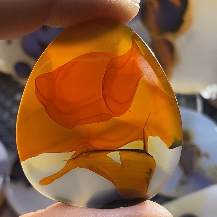 未镶嵌颈饰玛瑙/玉髓俺**下