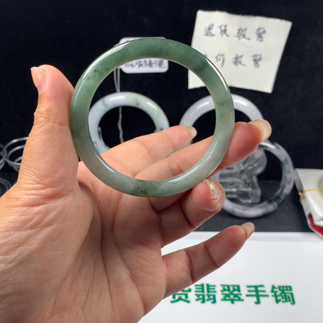 翡翠未镶嵌手镯8号