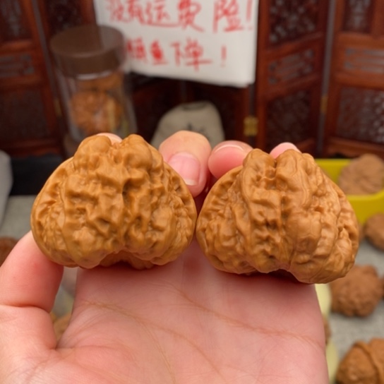 文玩核桃吊坠45大肚肌肉蛙