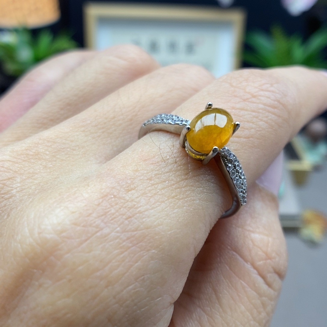 翡翠未镶嵌戒指77