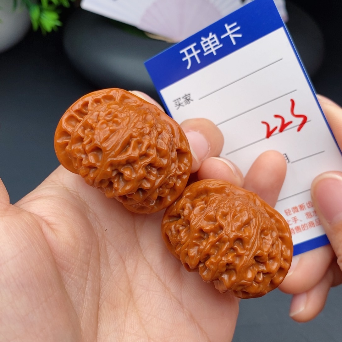 文玩核桃把件42宫灯223