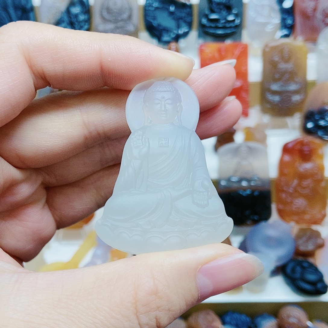 玛瑙/玉髓颈饰未镶嵌