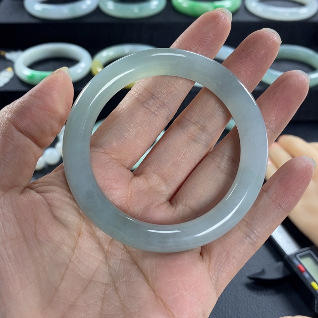 啦***啦翡翠未镶嵌手镯天然翡翠手镯