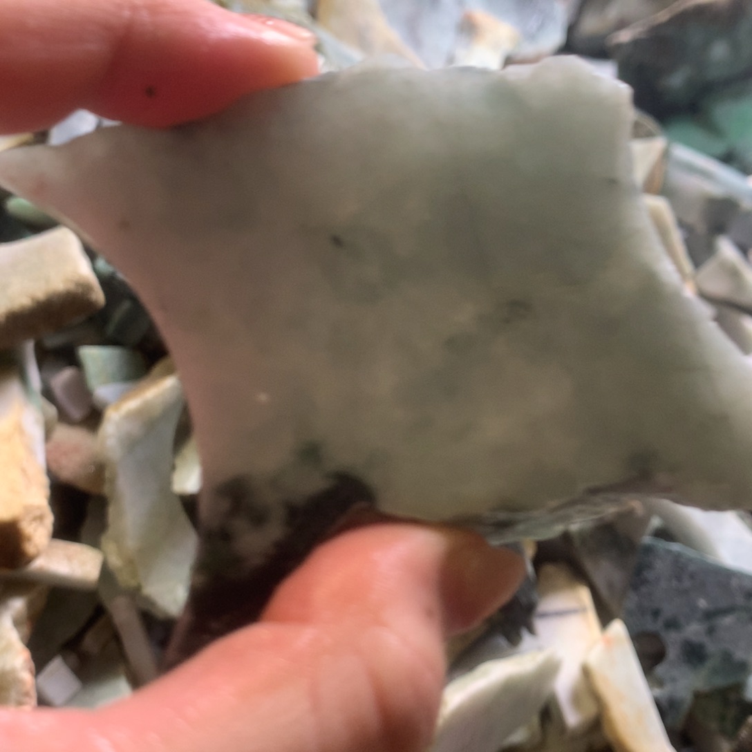 翡翠颈饰未镶嵌缅甸翡翠