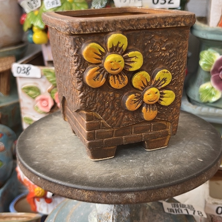 粗陶材质多肉花盆